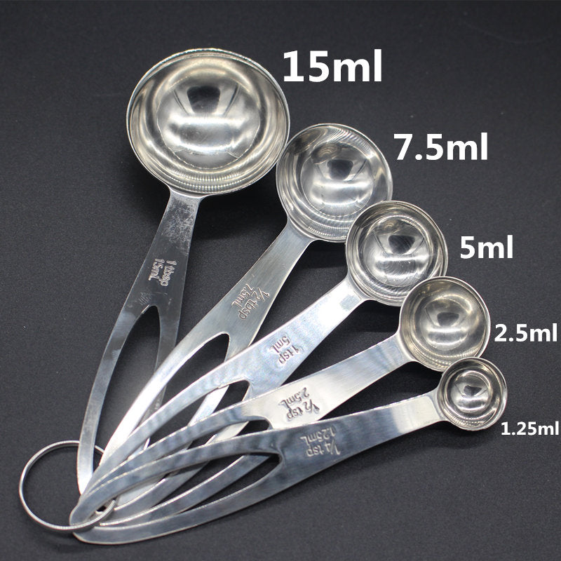 http://www.theconvenientkitchen.com/cdn/shop/products/Goldbaking-Stainless-steel-measuring-cup-five-pieces-set-measuring-spoon-scale-measuring-scoops-sauce-spoon-toiletry_bc066d90-6dcd-4135-a436-d6dd088b1ddd_1200x1200.jpg?v=1591440983